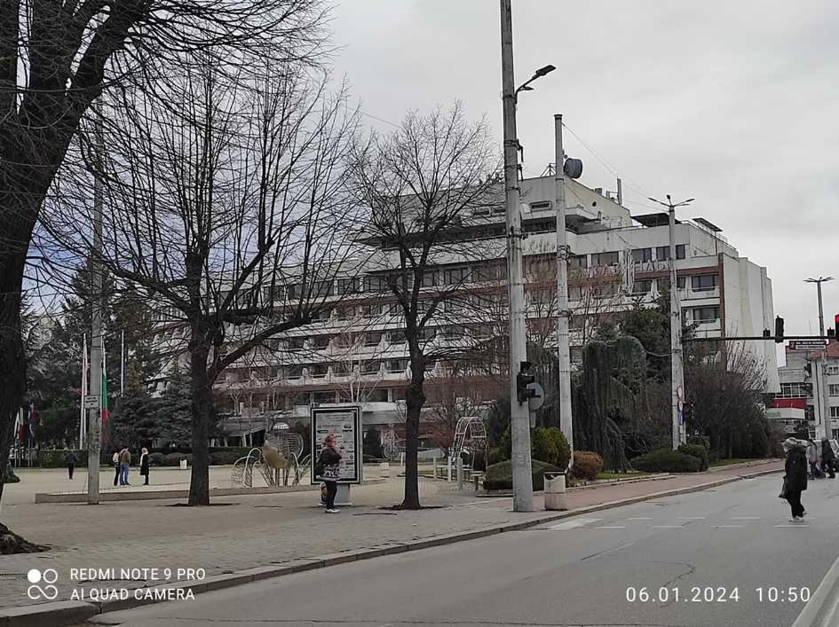 Хотел Казанлък Eksteriør billede